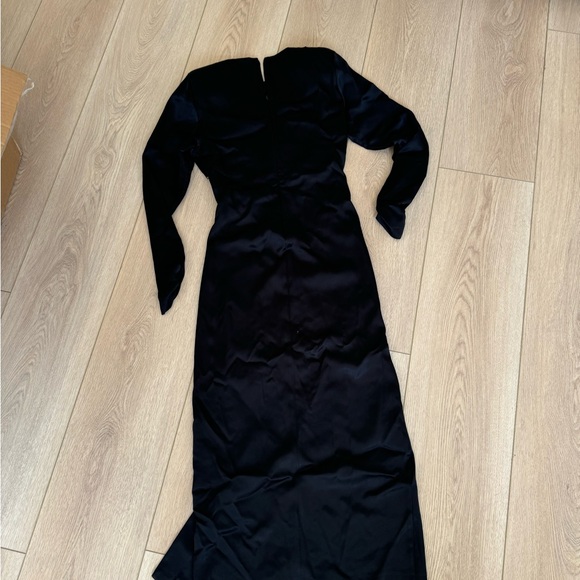 Zara Black Long sleeve dress - Picture 3 of 4